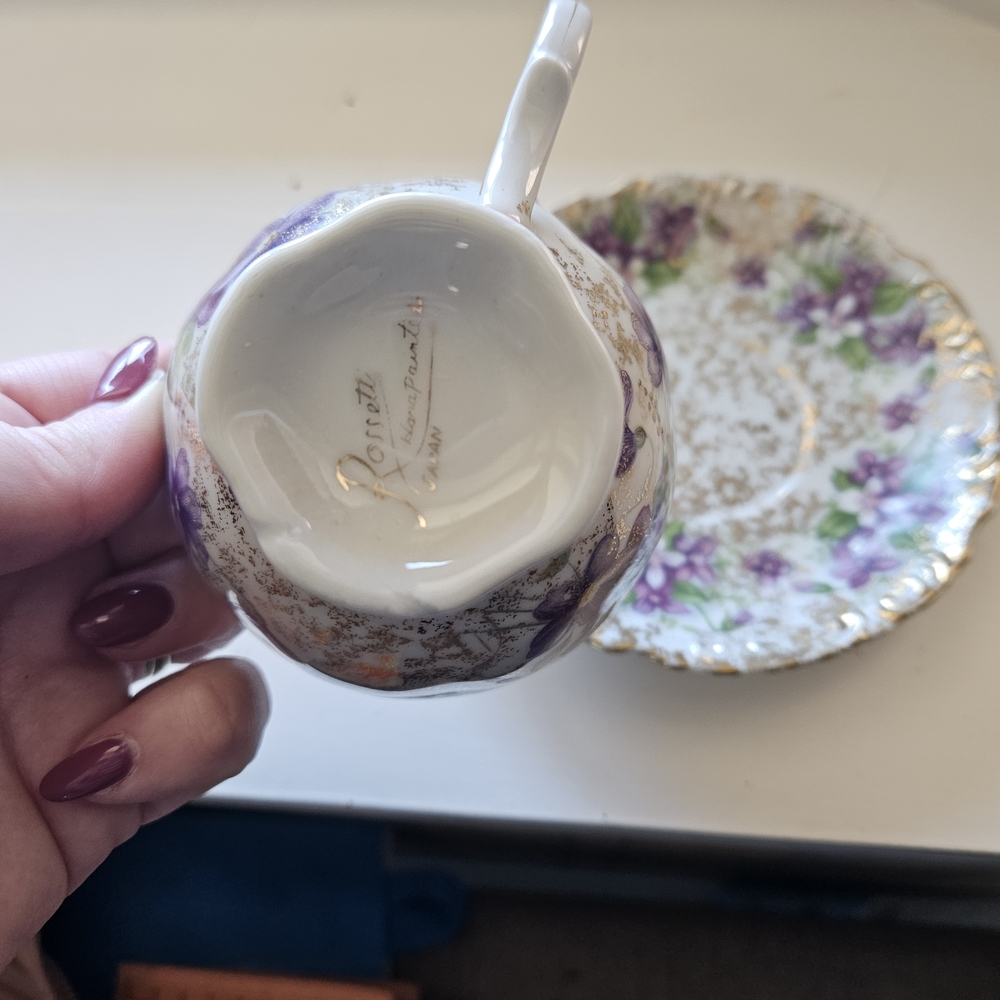Vintage Floral Teacup and Saucer with Gold Handle - Picture 3 of 3
